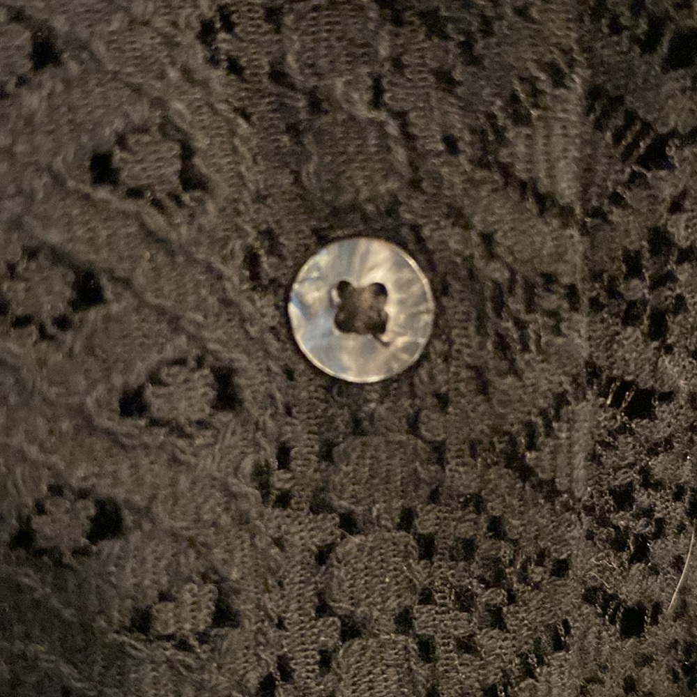 Banana Republic, Sleeveless Eyelet Tunic Size Small in Black, with Camisole  - Picture 9 of 11